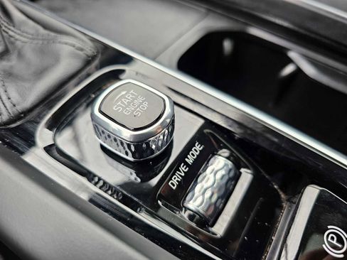 Used 2021 Volvo XC60 T5 Inscription w/ Advanced Package image 41