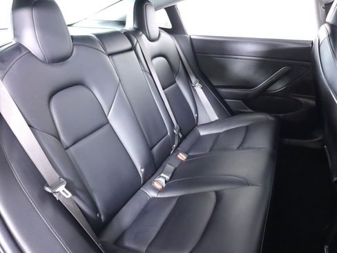 Used 2018 Tesla Model 3 RWD image 37