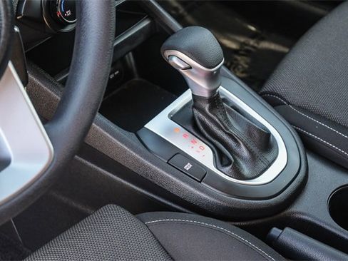 Used 2023 Kia Forte LXS w/ LXS Technology Package image 23