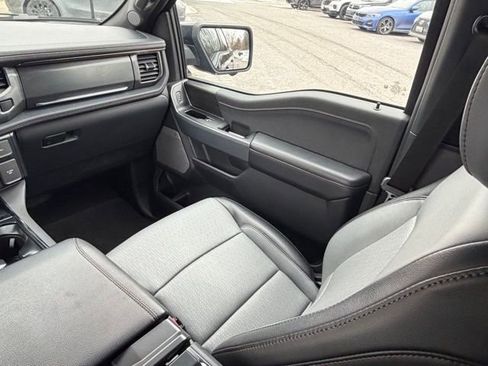 Used 2024 Ford F150 Lightning Lariat image 37