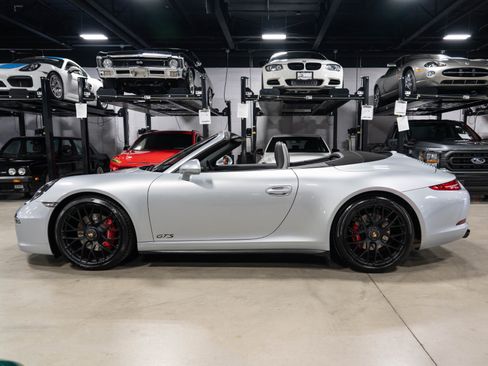 Used 2015 Porsche 911 Carrera GTS RWD image 15