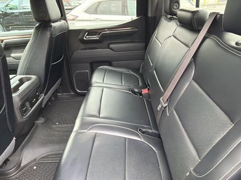 Certified 2024 Chevrolet Silverado 1500 RST w/ Convenience Package II AWD/4WD image 7