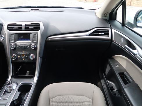 Used 2019 Ford Fusion S FWD image 14