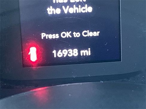 Certified 2023 Jeep Wrangler Sport image 28