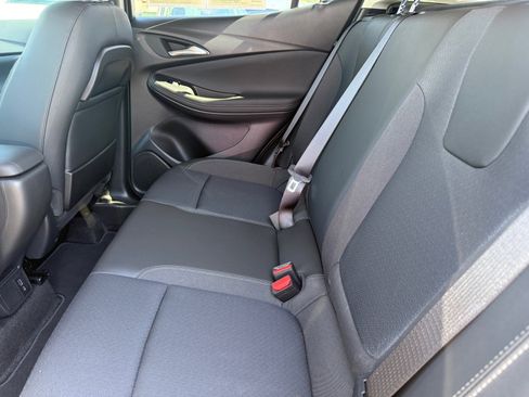 Used 2023 Buick Encore GX Preferred w/ Cold Weather Comfort Package FWD image 23