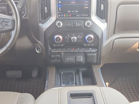 Used 2021 GMC Sierra 1500 SLT RWD image 14
