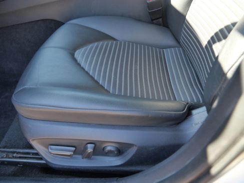Certified 2023 Toyota Camry SE FWD image 21