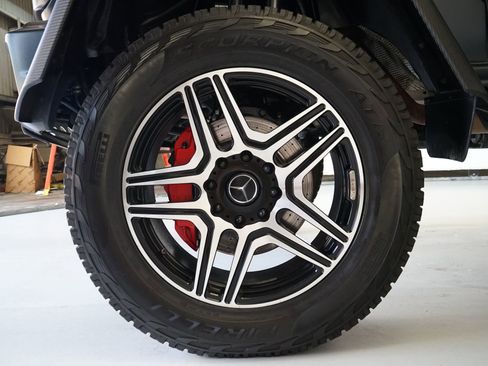 Used 2017 Mercedes-Benz G 550 Squared image 35