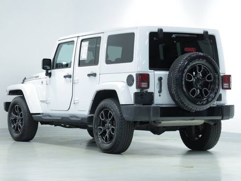 Used 2017 Jeep Wrangler Unlimited Sahara image 6
