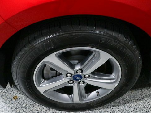 Used 2021 Ford Edge SEL w/ Convenience Package FWD image 11