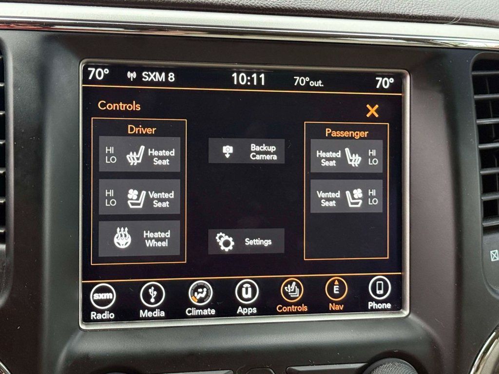 Used 2018 Jeep Grand Cherokee Overland AWD/4WD image 23