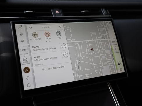 Certified 2026 Land Rover Range Rover Velar Dynamic SE image 22