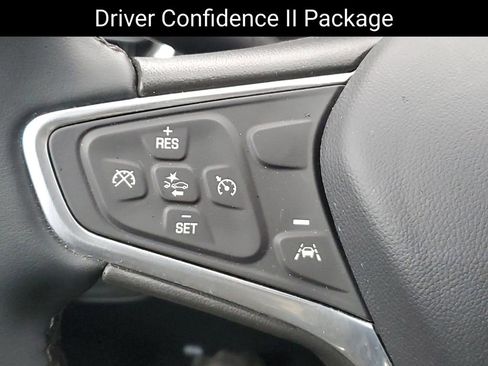 Used 2023 Chevrolet Equinox LT image 12