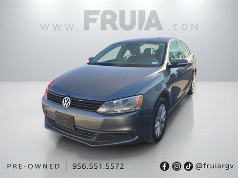 Used 2011 Volkswagen Jetta SE image 1