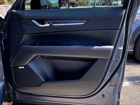 Used 2023 MAZDA CX-5 Carbon Edition image 27
