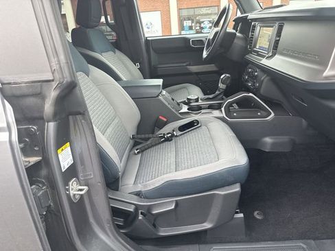 Used 2023 Ford Bronco Outer Banks image 25