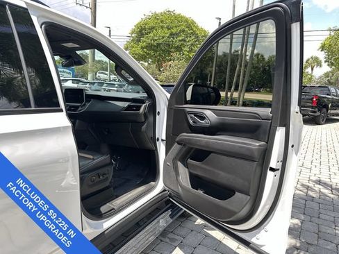 Used 2023 GMC Yukon AT4 w/ AT4 Premium Package AWD/4WD image 23