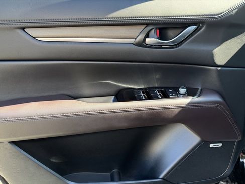 Used 2023 MAZDA CX-5 Signature image 16