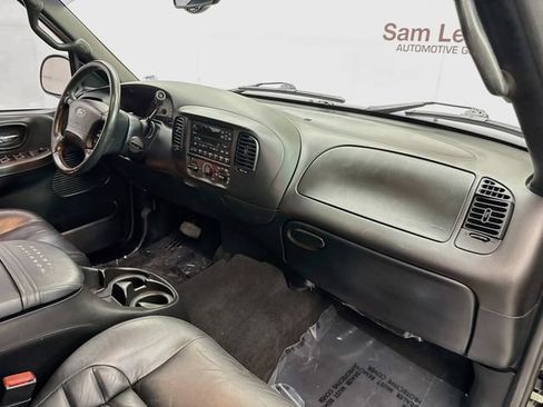 Used 2001 Ford F150 Harley-Davidson RWD image 25
