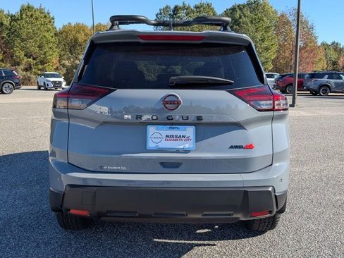 New 2026 Nissan Rogue SV image 5