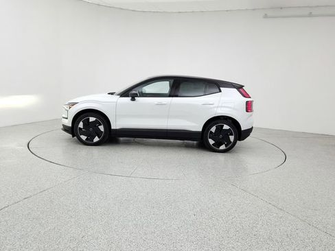 New 2026 Volvo EX30 Plus image 8