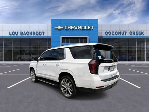 Used 2025 Chevrolet Tahoe LS AWD/4WD image 6