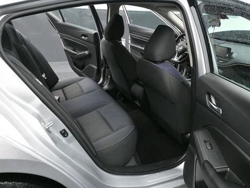 Used 2021 Nissan Altima 2.5 S image 10