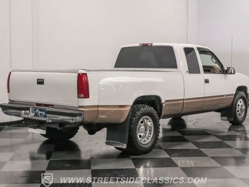 Used 1997 Chevrolet Silverado 3500 2WD Extended Cab w/ Preferred Equipment Group 3 image 11