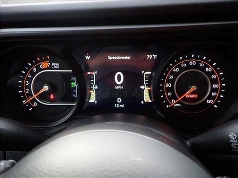 New 2025 Jeep Wrangler Unlimited Rubicon image 25