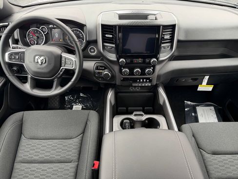 New 2025 RAM 1500 Big Horn image 33