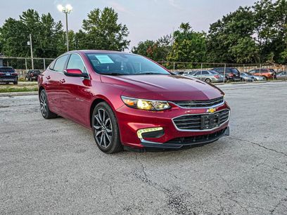 Used 2017 Chevrolet Malibu LT