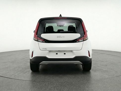 Used 2025 Kia Soul LX w/ LX Technology Package image 7