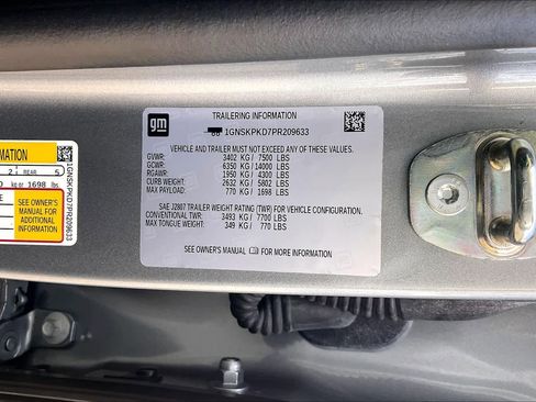 Used 2023 Chevrolet Tahoe Z71 image 36