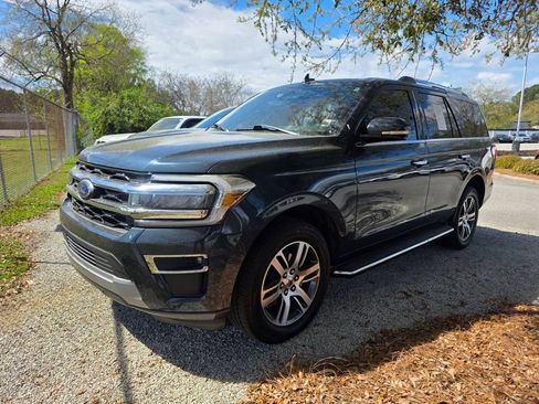 Used 2022 Ford Expedition Limited image 33