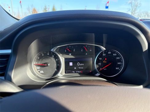 Used 2022 GMC Acadia SLT w/ Preferred Package image 24