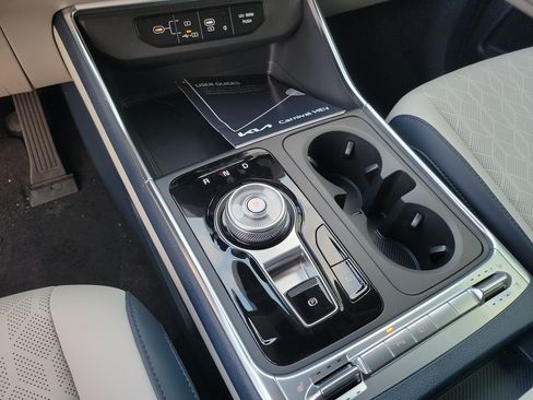 New 2027 Kia Carnival SX w/ Dark Edition Package FWD image 22