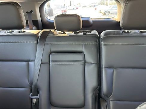 Used 2023 Ford Explorer XLT w/ Equipment Group 202A image 12