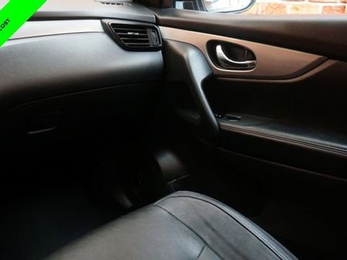 Used 2020 Nissan Rogue Sport SL w/ Premium Package image 37