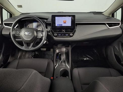 Used 2025 Toyota Corolla LE FWD image 25