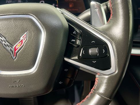 Used 2021 Chevrolet Corvette Stingray Coupe w/ 1LT RWD image 19