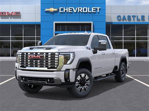 New 2025 GMC Sierra 3500 Denali w/ Denali Reserve Package image 6