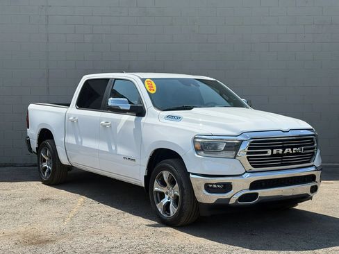 Used 2023 RAM 1500 Laramie AWD/4WD image 14