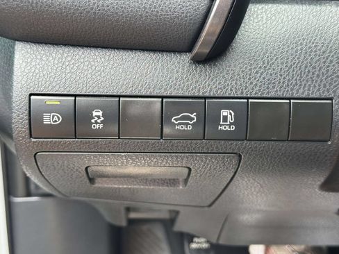 Used 2023 Toyota Camry SE FWD image 31