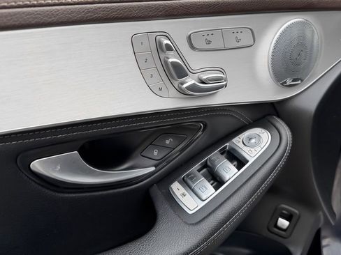 Used 2019 Mercedes-Benz GLC 43 AMG 4MATIC image 26