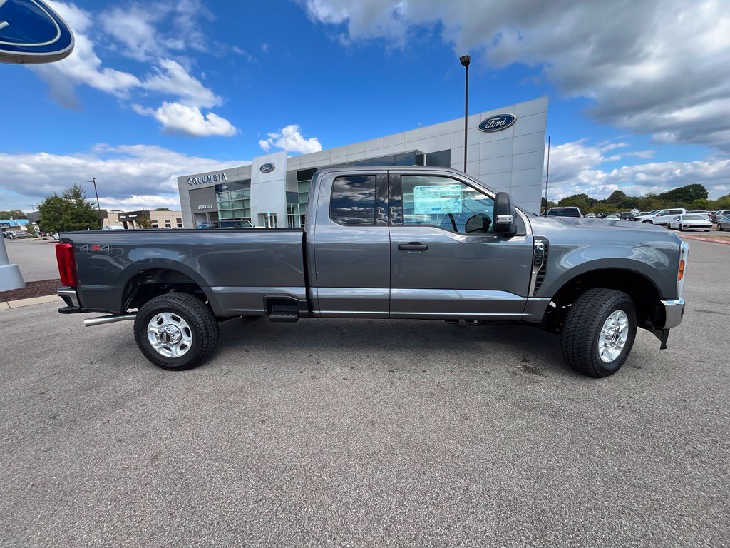 New 2026 Ford F350 XLT AWD/4WD image 7