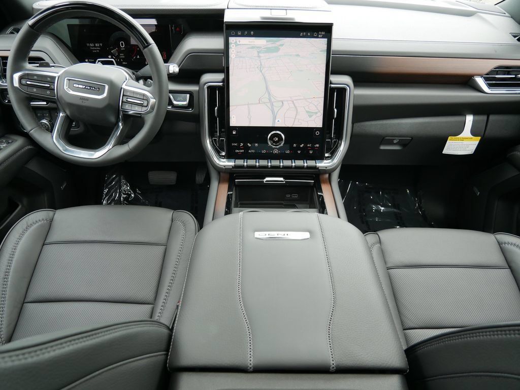 New 2026 GMC Yukon XL Denali w/ Denali Reserve Package AWD/4WD image 9