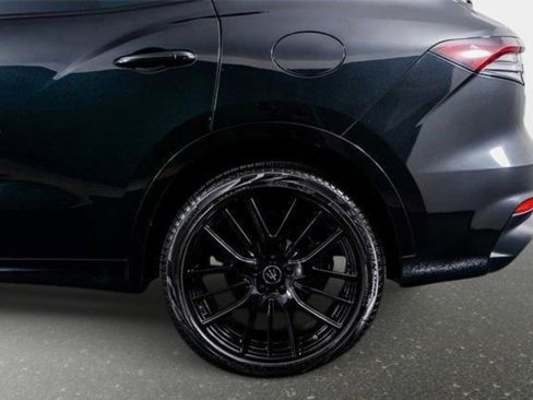 Used 2024 Maserati Levante Modena Ultima AWD/4WD image 18