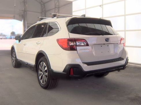 Used 2018 Subaru Outback 3.6R Touring w/ Protection Package #1 AWD/4WD image 6