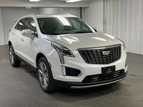 New 2026 Cadillac XT5 Premium Luxury w/ LPO, Floor Liner Package image 7