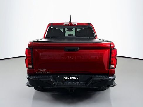 Used 2024 Chevrolet Colorado Z71 w/ Z71 Convenience Package 2 image 6